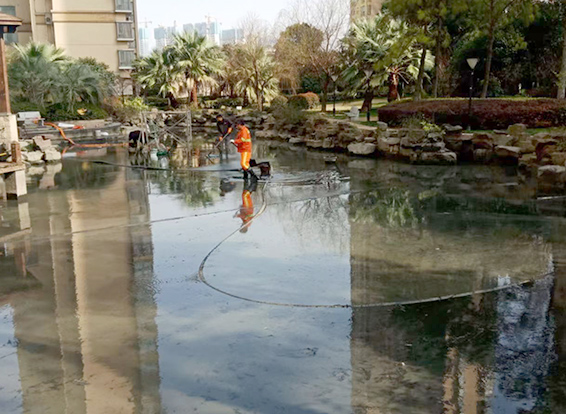 凤县景观池淤泥清理